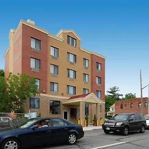 Paramount Hotel