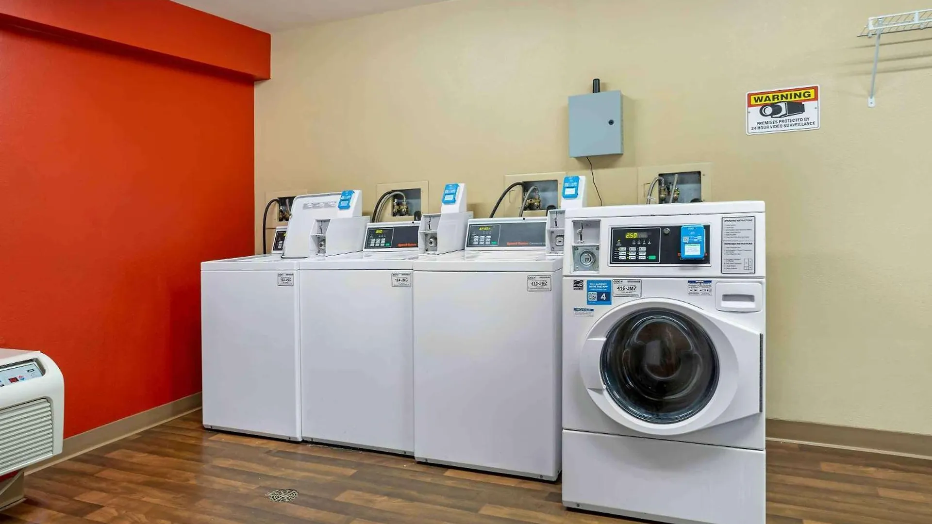 Extended Stay America Suites - Long Island - Bethpage