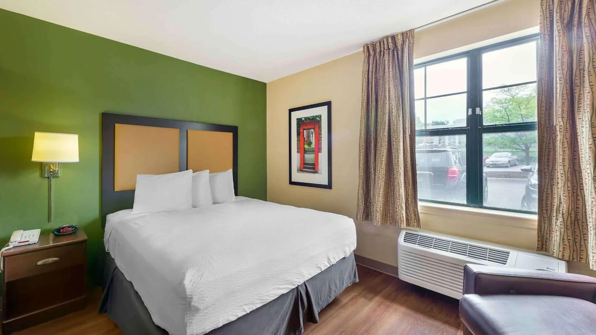 Extended Stay America Suites - Long Island - Bethpage Hotel