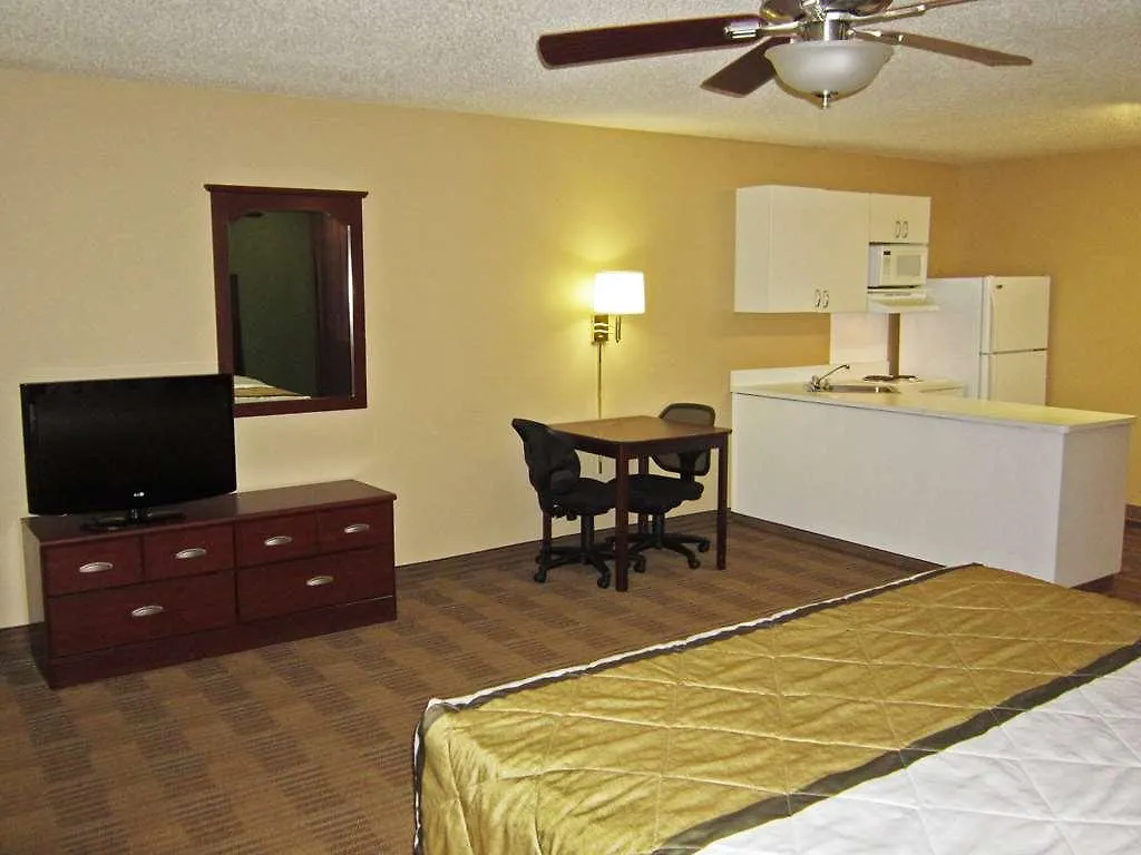 Extended Stay America Suites - Long Island - Bethpage 2*,