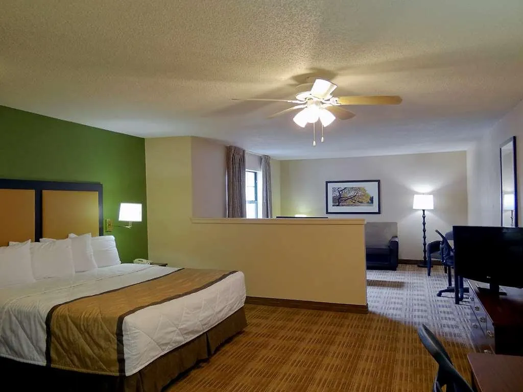 Extended Stay America Suites - Long Island - Bethpage 2*,