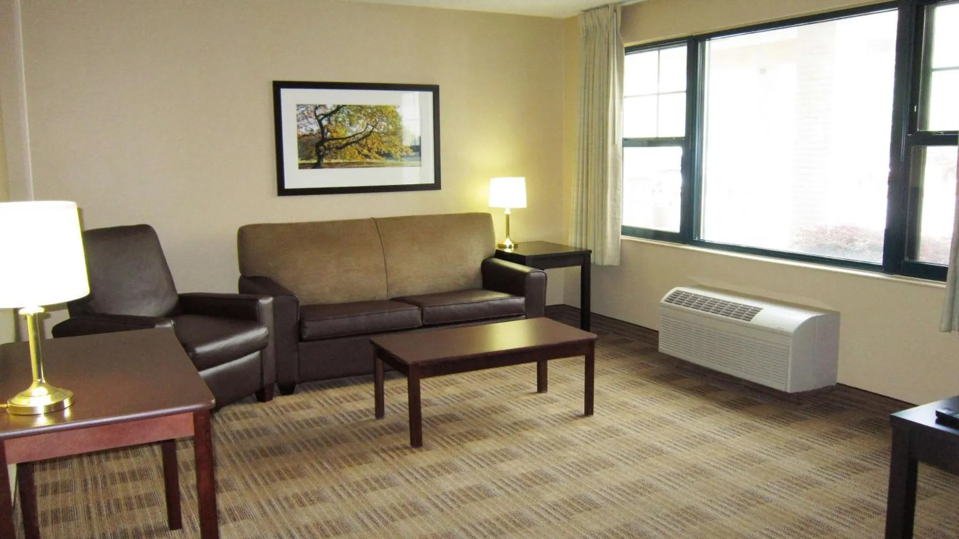 Extended Stay America Suites - Long Island - Bethpage Hotel