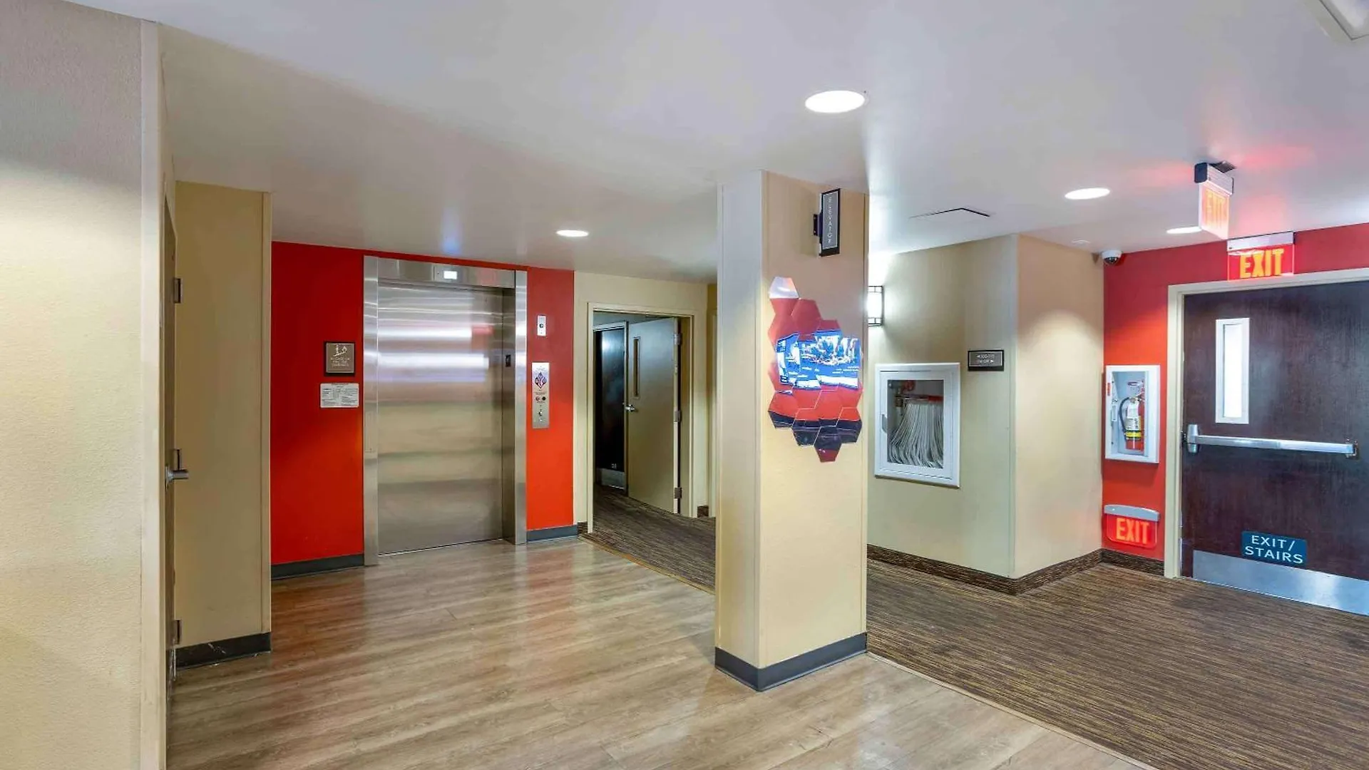Extended Stay America Suites - Long Island - Bethpage