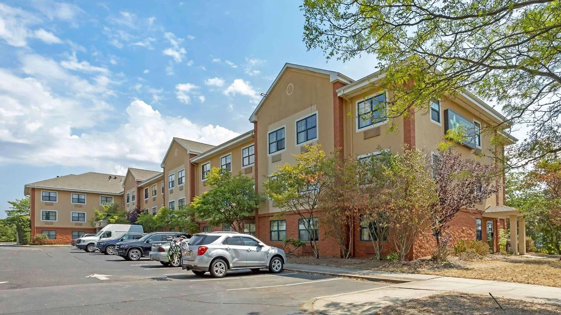 Extended Stay America Suites - Long Island - Bethpage 2*,