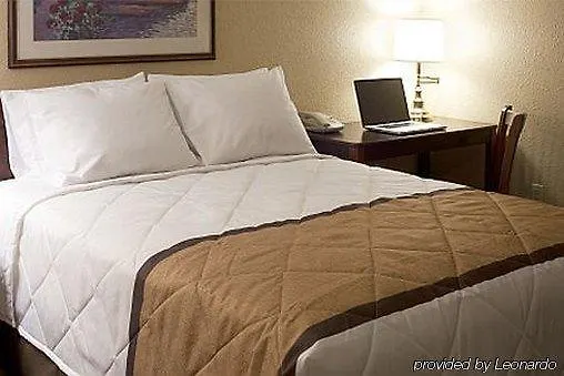 Extended Stay America Suites - Long Island - Bethpage Hotel