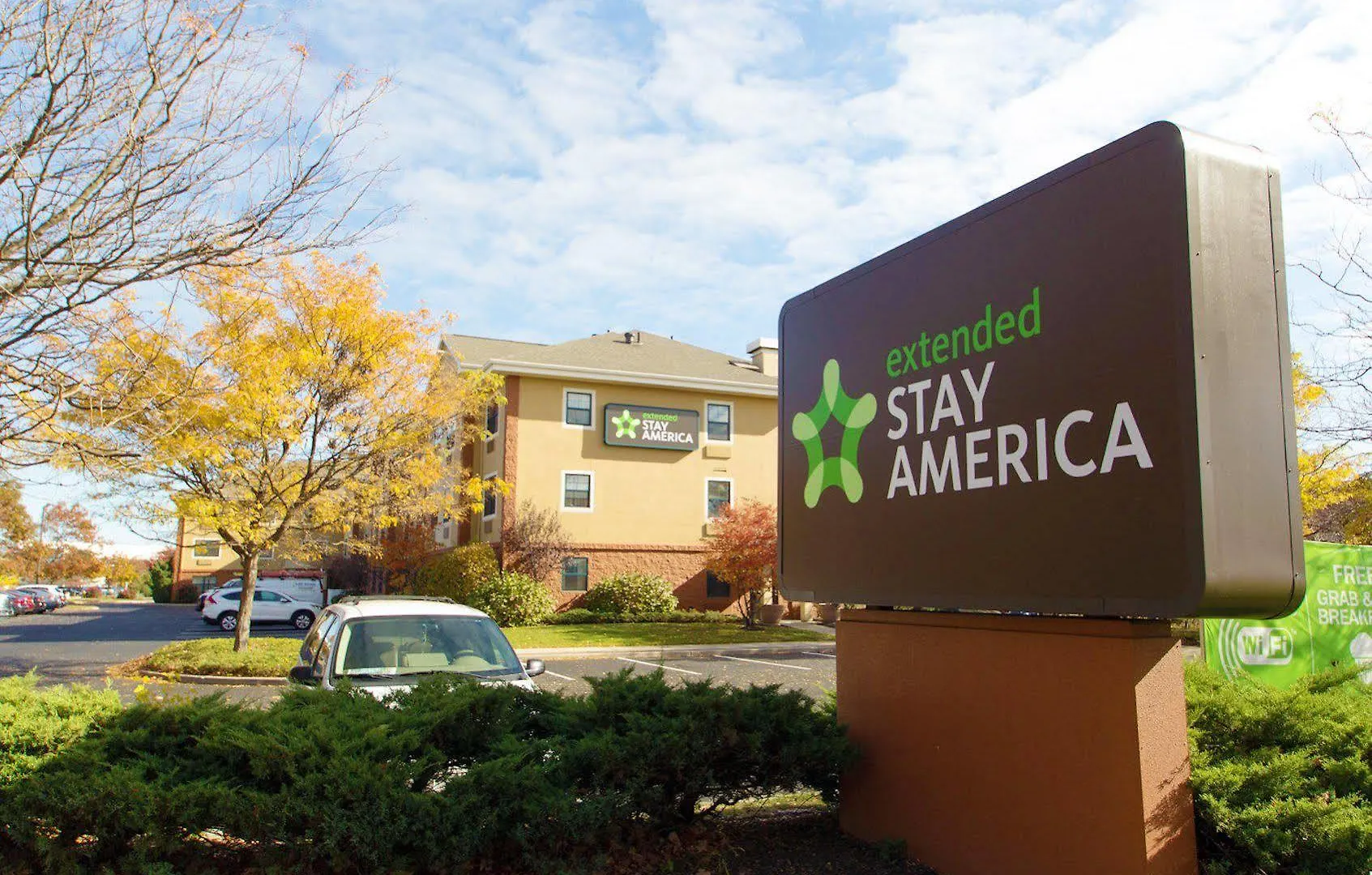 Extended Stay America Suites - Long Island - Bethpage Hotel